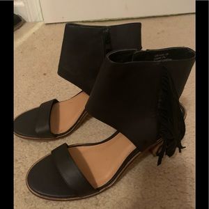 Black sandals 3inch wood heels Very Volatile LA 10